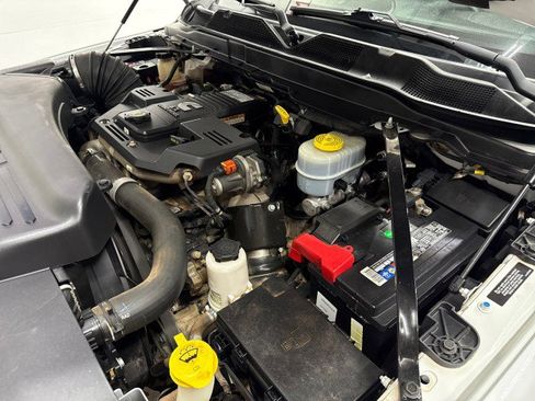 Used 2021 RAM 3500 Tradesman w/ Chrome Appearance Group image 44