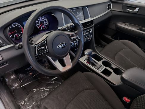 Used 2019 Kia Optima LX image 7