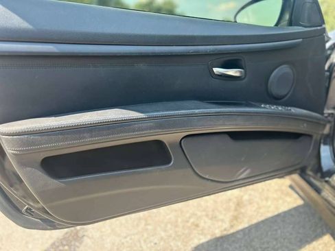 Used 2011 BMW M3 Convertible RWD image 11