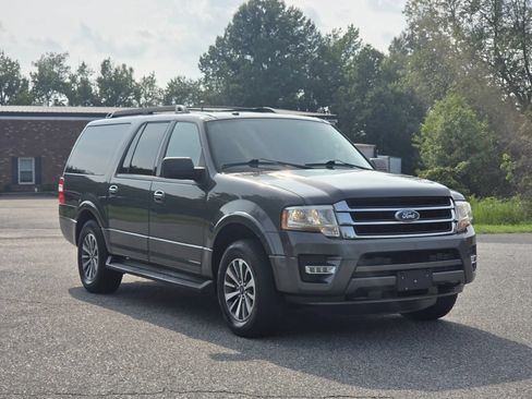 Used 2017 Ford Expedition EL XLT AWD/4WD image 6
