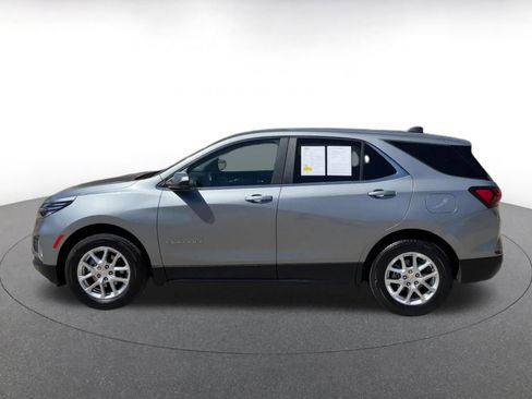 Used 2024 Chevrolet Equinox LT image 9