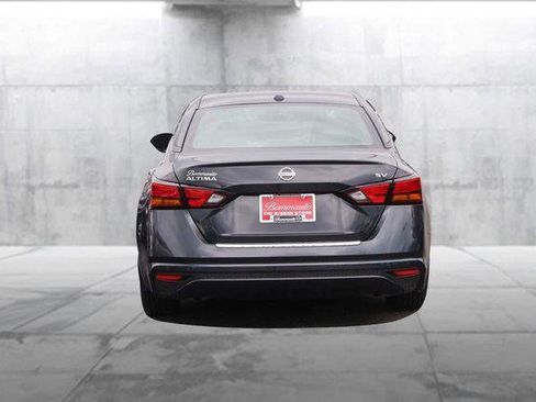 Used 2022 Nissan Altima 2.5 SV image 6
