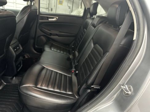 Used 2021 Ford Edge SEL FWD image 21