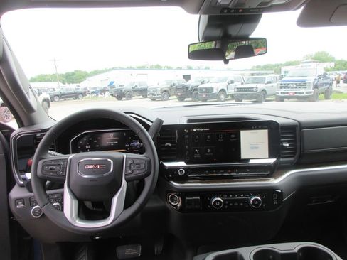New 2026 GMC Sierra 1500 Elevation w/ Elevation Select Package AWD/4WD image 16