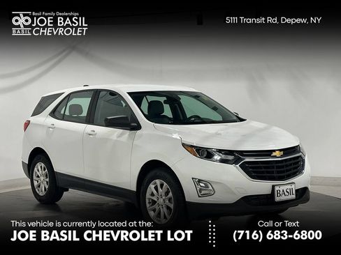 Used 2020 Chevrolet Equinox LS AWD/4WD image 1