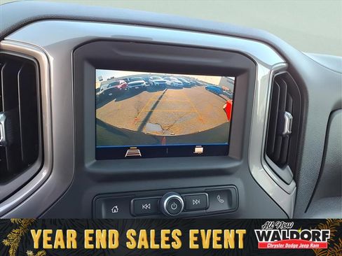 Used 2021 Chevrolet Silverado 1500 Custom image 15