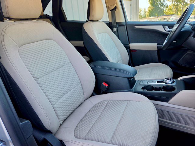 Used 2020 Ford Escape SE AWD/4WD image 9
