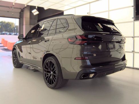 Used 2024 BMW X5 xDrive40i w/ Executive Package AWD/4WD image 4