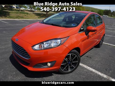 Used 2019 Ford Fiesta SE w/ Equipment Group 201A image 1