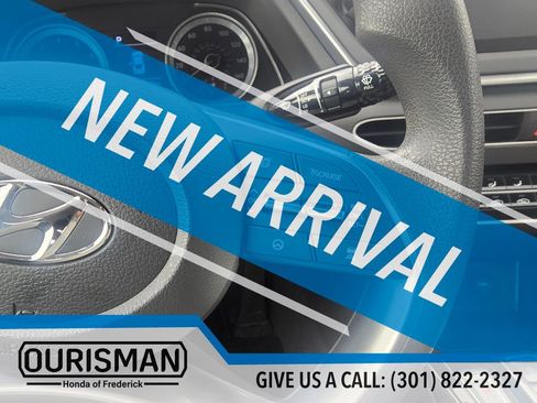 Used 2023 Hyundai Sonata SE w/ Cargo Package image 15