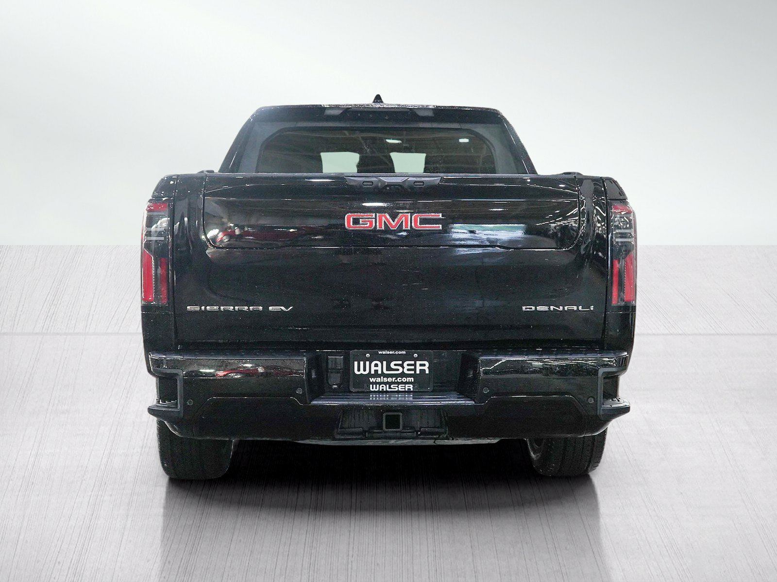 Used 2026 GMC Sierra EV Denali AWD/4WD image 4