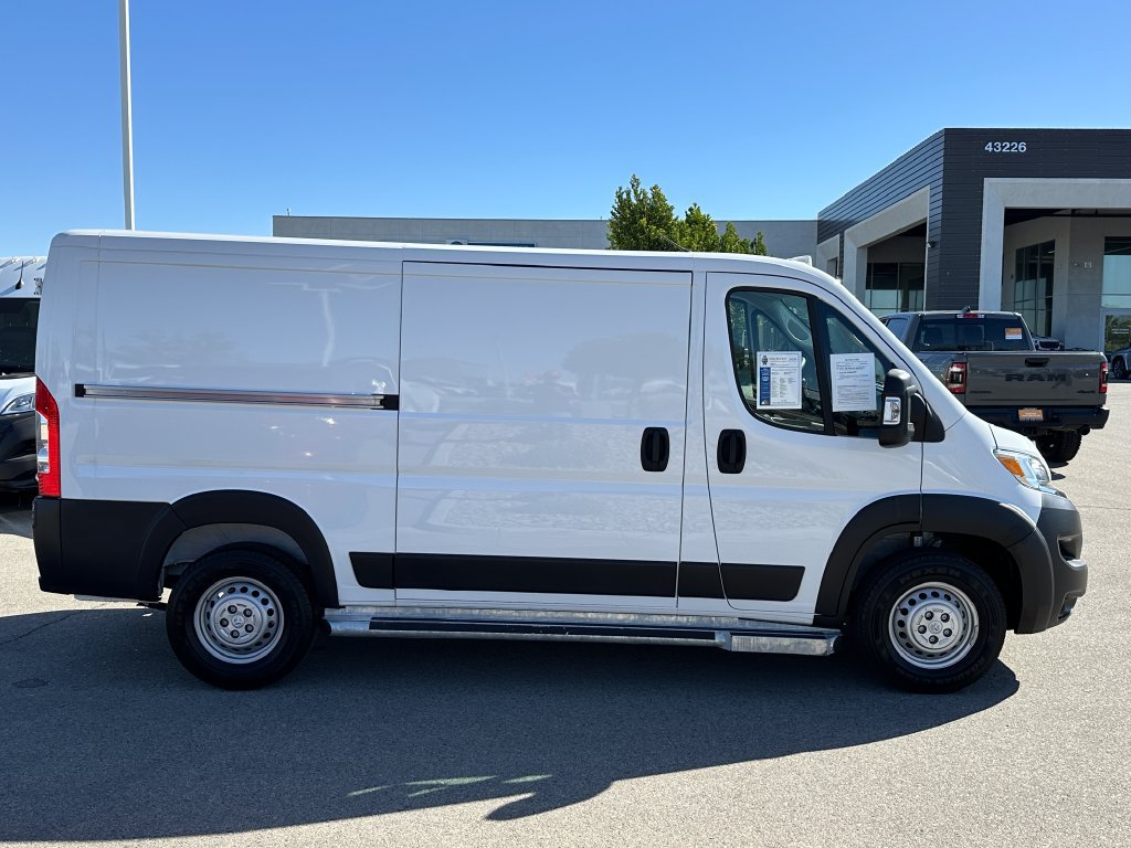 Used 2025 RAM ProMaster 2500 w/ U-Haul Equipment Group FWD image 11