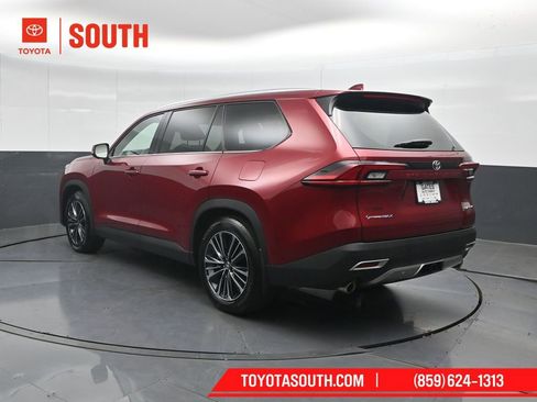 Used 2026 Toyota Grand Highlander AWD Hybrid image 8
