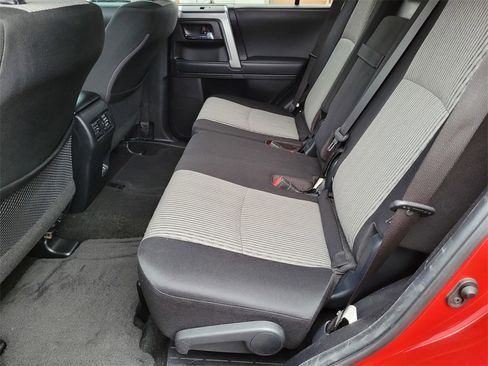 Used 2021 Toyota 4Runner SR5 image 8