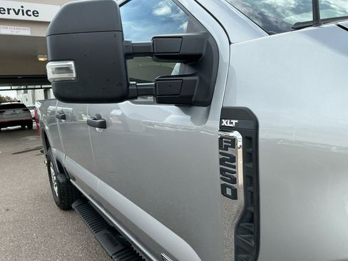 Used 2024 Ford F250 XLT image 25