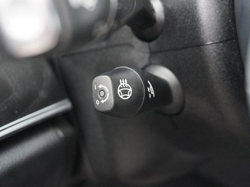 Used 2022 Mercedes-Benz E 450 4MATIC Sedan image 52