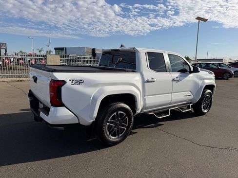 Used 2024 Toyota Tacoma TRD Sport w/ TRD Sport Upgrade Package RWD image 6