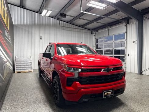 Used 2023 Chevrolet Silverado 1500 RST AWD/4WD image 29