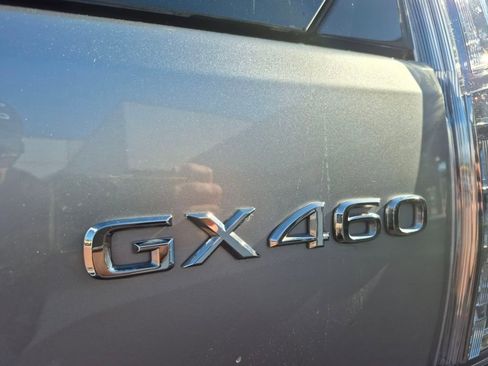 Used 2023 Lexus GX 460 Premium image 12