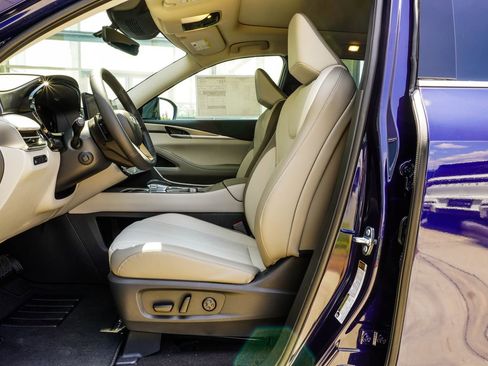 New 2027 INFINITI QX60 Luxe FWD image 39