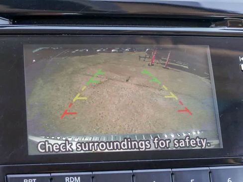 Used 2015 Nissan Rogue SV w/ SV Family Package image 23