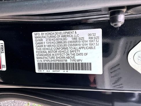 Used 2023 Honda Odyssey Elite image 32