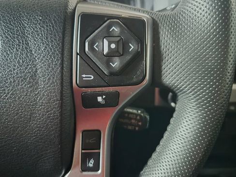 Certified 2023 Toyota Tacoma SR5 w/ Technology Package AWD/4WD image 20