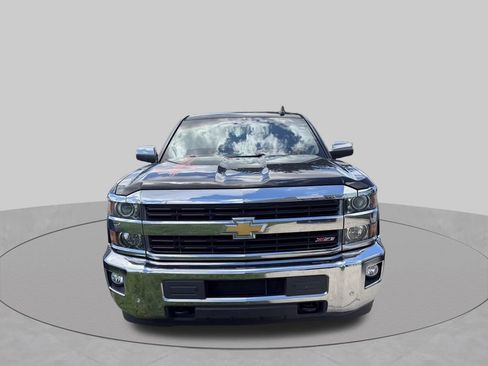 Used 2017 Chevrolet Silverado 2500 LTZ w/ LTZ Plus Package AWD/4WD image 2