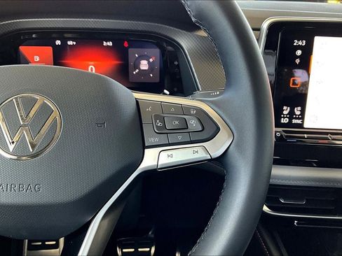 New 2026 Volkswagen Atlas Peak Edition image 23