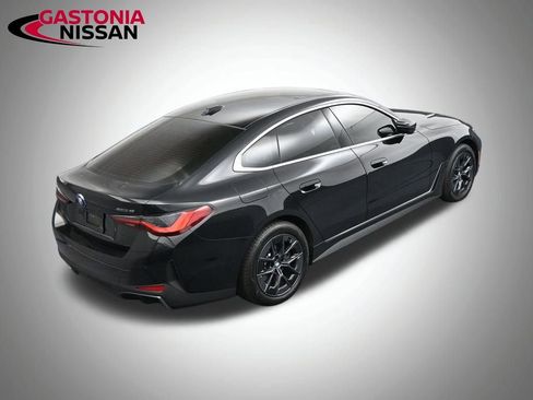 Used 2025 BMW i4 eDrive40 image 25