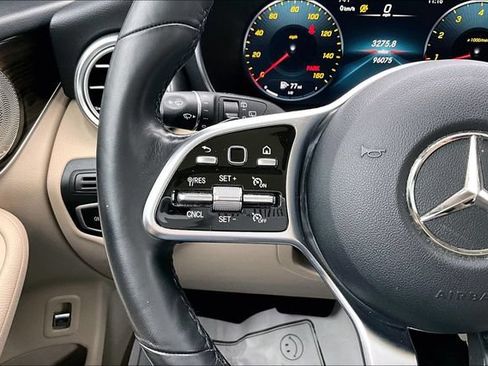 Used 2021 Mercedes-Benz GLC 300 4MATIC image 14