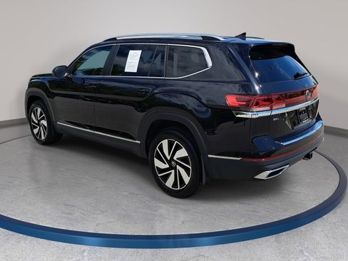 Certified 2025 Volkswagen Atlas SEL AWD/4WD image 7