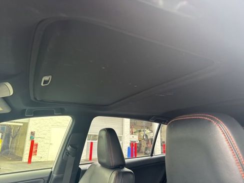 Used 2016 Toyota RAV4 SE FWD image 13