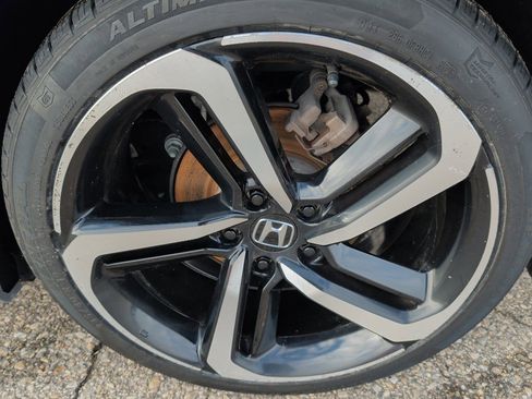 Used 2021 Honda Accord Sport image 5