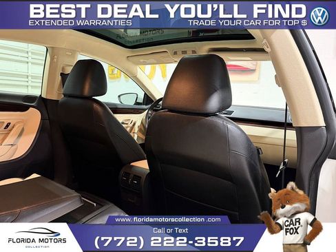 Used 2012 Volkswagen CC Lux FWD image 28