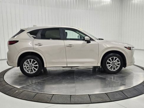 Used 2025 MAZDA CX-5 AWD 2.5 S w/ Preferred Package image 39