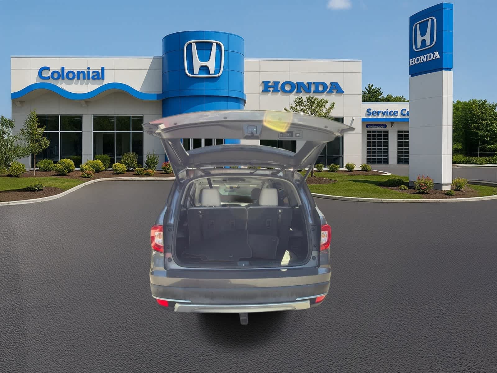 Used 2019 Honda Pilot Touring image 36