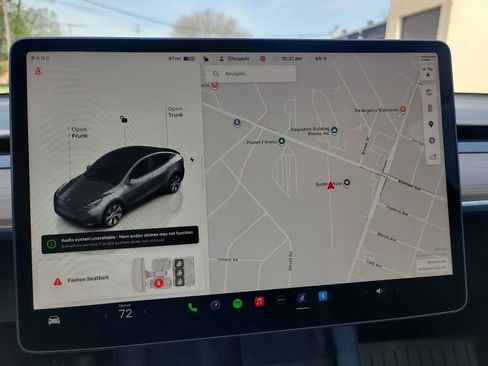 Used 2023 Tesla Model Y 2WD image 18
