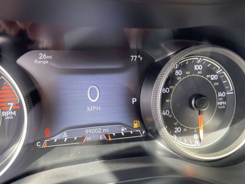 Used 2020 Jeep Cherokee Limited FWD image 19