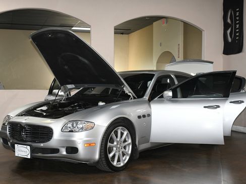 Used 2008 Maserati Quattroporte image 90
