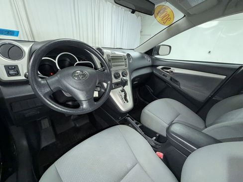 Used 2009 Toyota Matrix image 11