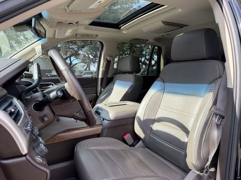 Used 2019 GMC Yukon Denali w/ Open Road Package AWD/4WD image 7