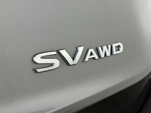 Used 2023 Nissan Rogue SV AWD/4WD image 40