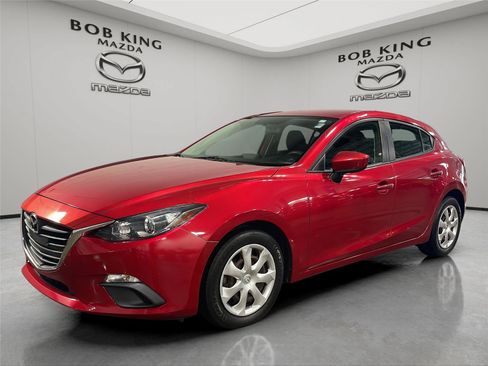 Used 2016 MAZDA MAZDA3 i Sport FWD image 1