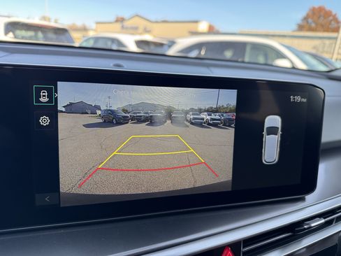 New 2026 Kia Sorento S image 12