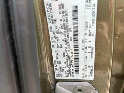 Used 2014 Ford Escape SE FWD image 18