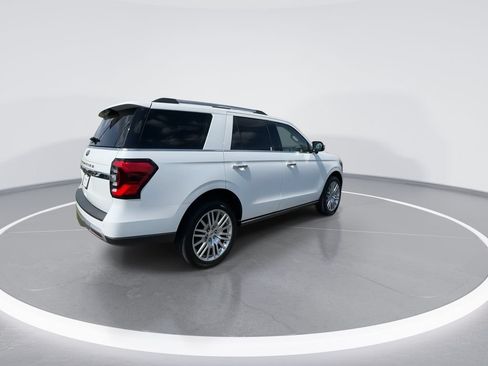 Used 2024 Ford Expedition Limited AWD/4WD image 8