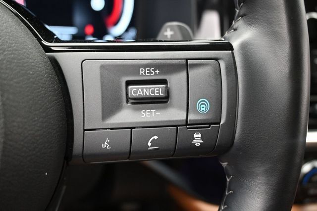 Used 2024 Nissan Pathfinder Platinum w/ Cargo Package AWD/4WD image 33