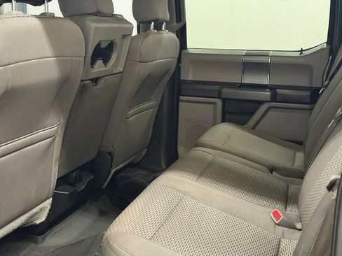 Used 2016 Ford F150 XLT w/ Equipment Group 302A Luxury image 31