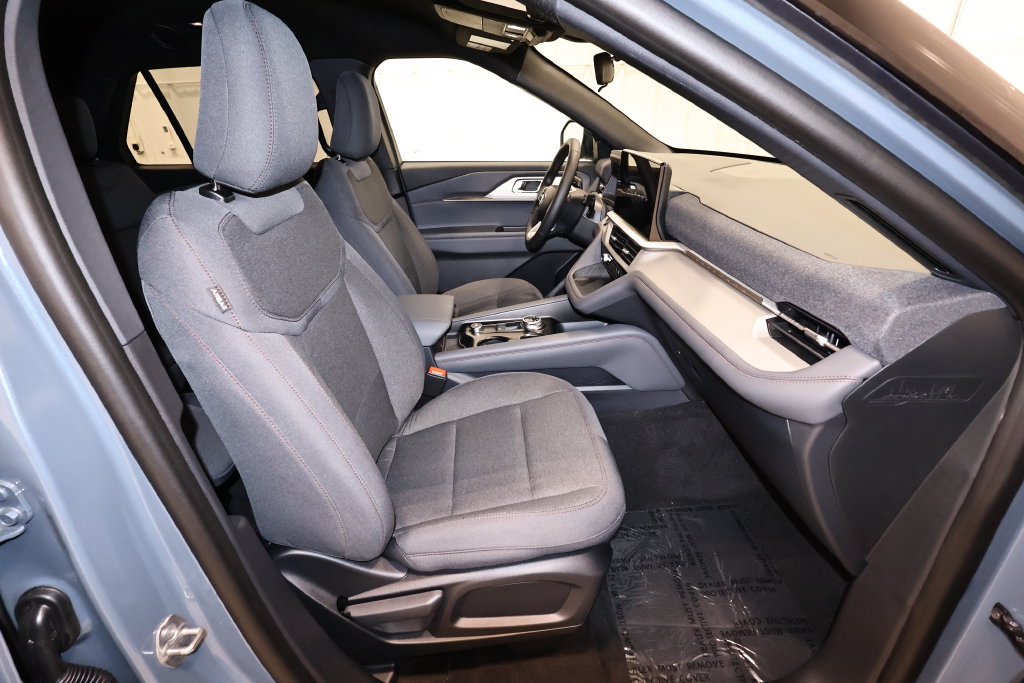 New 2027 Ford Explorer Active AWD/4WD image 16